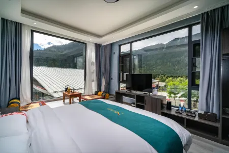 Lulang Luosang Nima Family Homestay Отели рядом с достопримечательностью «Lulang Town»