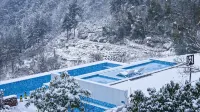 ShringSense Hostel - Swimmingpools