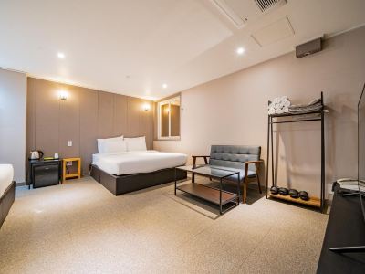 ymotel