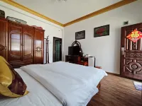 Hairenju Inn (Dali longkan Store)
