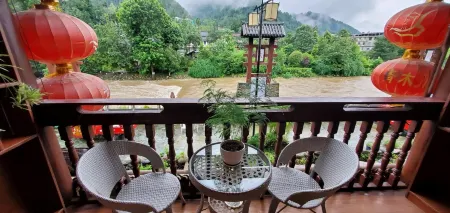 Qingmucha Riverside Homestead Отели в г. Нинцян