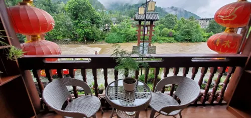 Qingmucha Riverside Homestead