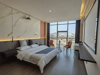 祥雲開源ホテル(龍祥路支店) 祥雲城郷バスターミナル周辺のホテル