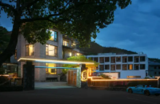 Moganshan – Shallow Shore Creekside Hot Spring Villa