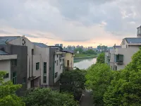 Zixing City Dongjiang Lake Xiuliu youth homestay