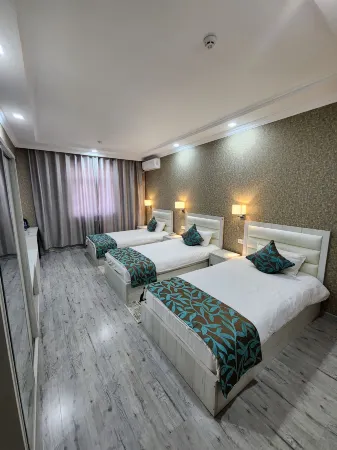 Summer Hotel
