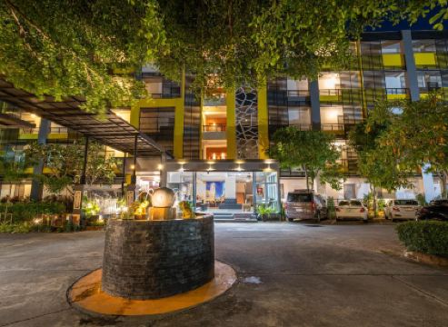 โรงแรม เอสบี ลิฟวิ่ง เพลส ภูเก็ตทาวน์