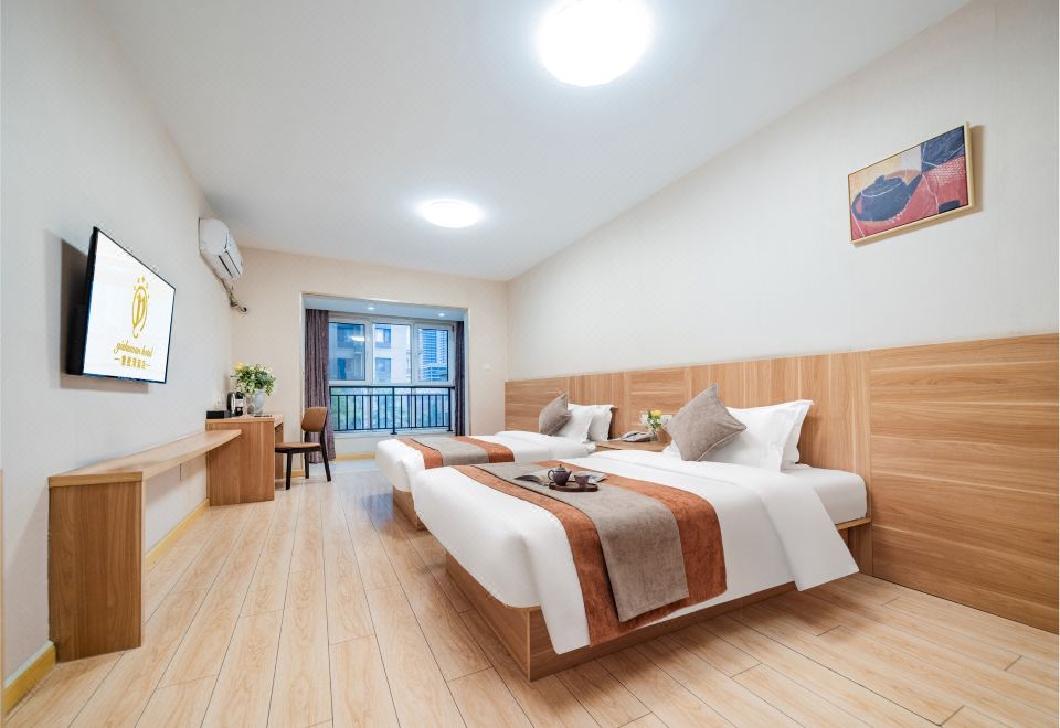 2. 이슈완 호텔 (..