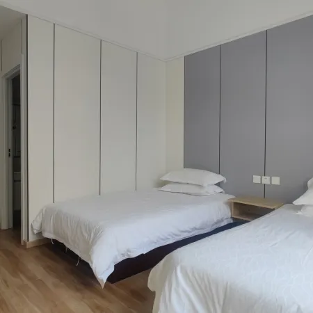 Ergun Xinghe Hotel