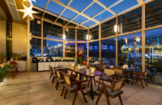 仏山康德思ホテル(康富広場)