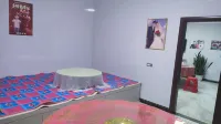 Liunengjia Homestay - parking
