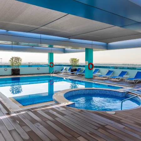 Premier Inn Abu Dhabi Airport (Business Park)