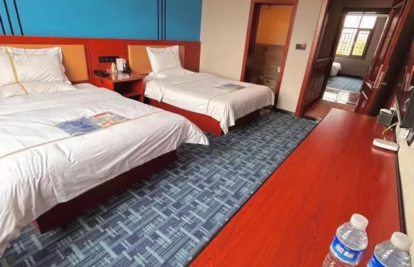 嵐縣365假日酒店