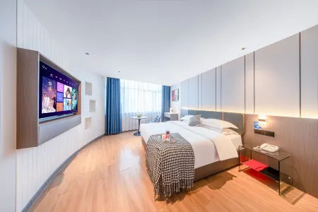 Sunshine Romantic Hotel