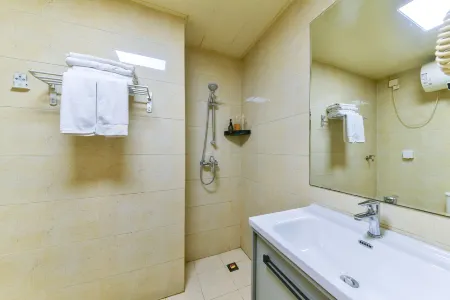 YIMEI hotel Отели рядом с достопримечательностью «Shijiazhuang Vocational Technology Institute»