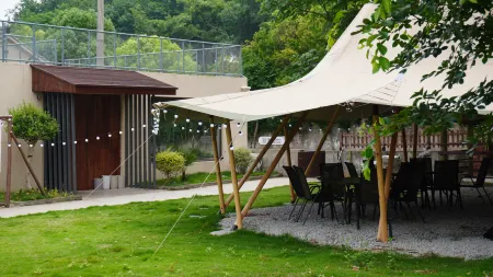 Restown Homestay Отели рядом со станцией Yixing Railway Station