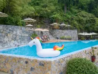 Home stay in the mountains - piscina