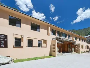 Floral Lux Hotel· Hotel in Jiayue, Mount Wutai（Mount Wutai Scenic Spot Store））