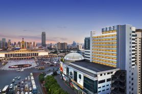 Orange Fruit Hotel (Subway Entrance of Changsha Wuyi Square Railway Station)