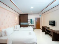 Blue Sky Residence Airport Hotels in Bang Phli