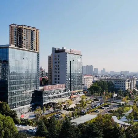 Macheng Lunwei International Hotel