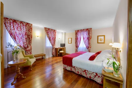 Azz Peñafiel Las Claras Hotel & Spa