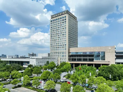 Taizhou International Jinling Hotel Hotel di Qin Lake Wetland Scenic Spot