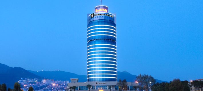 Wyndham Grand Izmir Ozdilek Thermal and Spa Hotels in Izmir
