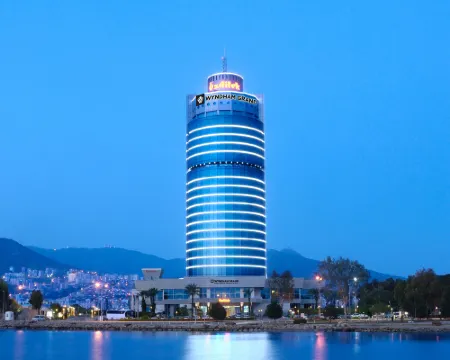 Wyndham Grand İzmir Özdilek Thermal & Spa İzmir otelleri