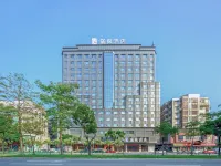 麗楓飯店（江門迎賓大道店） 江門站附近的飯店