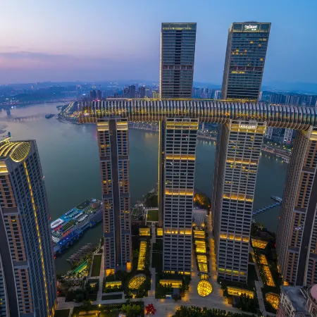 Yunloré Horizon Heights Hotel | Raffles City Chongqing
