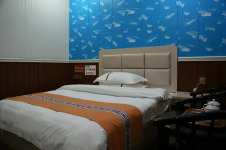 QUENGZHOUXIONGSHENGBINGGUANG Отели рядом с достопримечательностью «Zheng Chenggong Tomb»