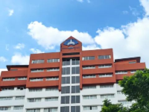 Hua Hin Grand Hotel and Plaza Hotels near Hua Hin Railway Station