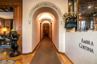 Ambra Cortina Luxury&Fashion Hotel