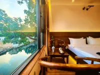 Suhe Xiaozhu · Encounter Riverside Boutique Homestay
