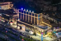 HanTing Hotel (Xinyang Huaibin Xiya Meiyueguangchang Plaza)