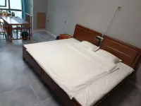 Xiaoze E-sports Homestay (Zaozhuang Wuyue Plaza) - Pet friendly