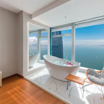 Xiamen Blue Shark Sea View Hotel Apartment (Shimao Twin Towers Branch) Hotels near Hulishan Fortress