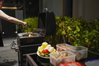 Seascape Villas In Long Beach Cam Ranh - sarapan