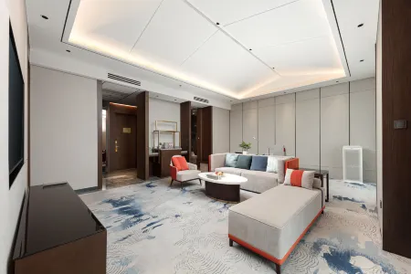 Ze Lin Hill-view Hotel