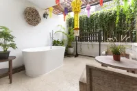 Pran@Kumuang Boutique House Hotel dekat Thai Lanna Church