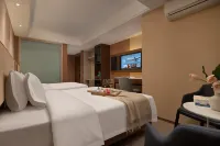 Canglanwan Hotel (Jiangmen Xinhui Guifeng Century Plaza Branch)