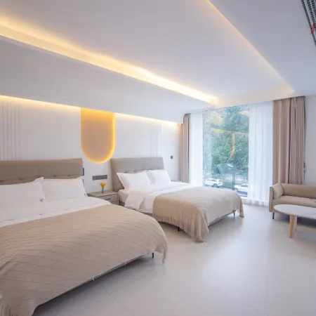 Junyuan Junxin Homestay (Zhongling Cableway)