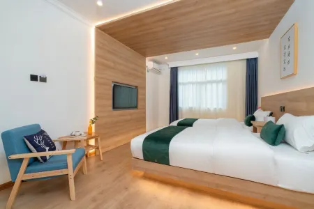 Day Youth Hotel (Dali Ancient City Pedestrian Street)