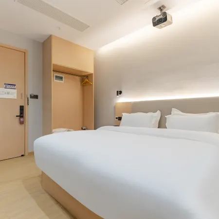 WanYoo Esports Hotel (Huzhou Changxing Wanda)