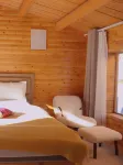 Joan Kushtai linjian Yishan Hotels in Tekes