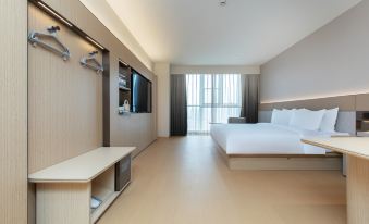 JI Hotel(Xujia Peng Metro Station Wuchang River Beach, Wuhan )