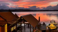 Kawarin Saiyai Cottage and Lake Hotels in Thong Pha Phum