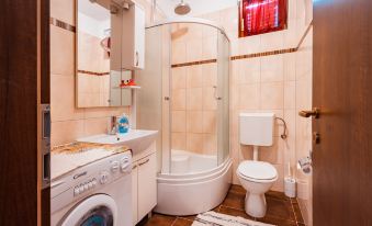 Diving in Split-golf,tennis(1):Airbnb tax included