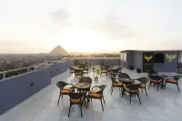 Phoenix Pyramids View Inn